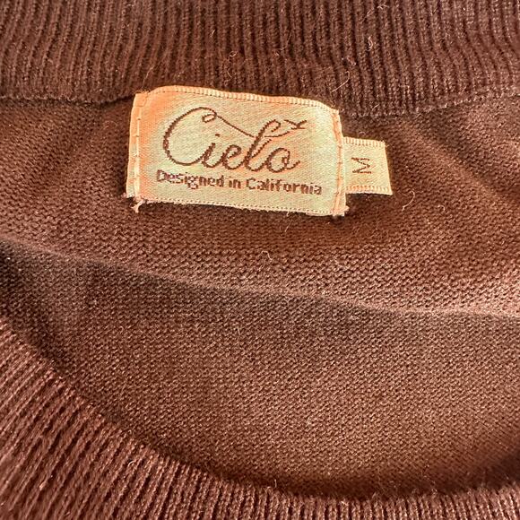 Cielo Black Viscose Scoop Neck Sleeveless Sweater Top Size Medium - Picture 6 of 7